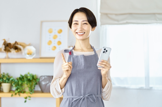 笑顔の主婦