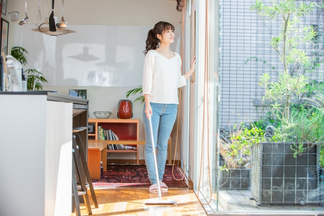 名古屋で家事代行を利用して笑顔の婦