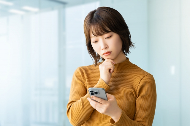 東京の家事代行を検討する一人暮らしの女性